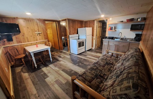 Osakis Cabina | ¡Cottage 5 es ideal para reuniones familiares y pesca en el lago Osakis!