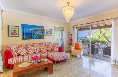 Son Serra de Marina Casa | Cottage 50 m From the Beach Up to 4 Guests