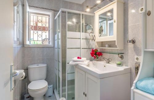 Son Serra de Marina Casa | Cottage 50 m From the Beach Up to 4 Guests