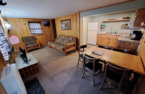 Osakis Cabina | ¡Cottage 6 es ideal para reuniones familiares y pesca en el lago Osakis!