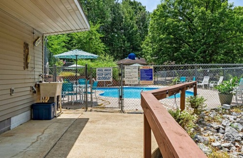 Almo Cabina | Kentucky Lake View Cottage 2 dormitorios, 1 baño - Familia y mascotas!
