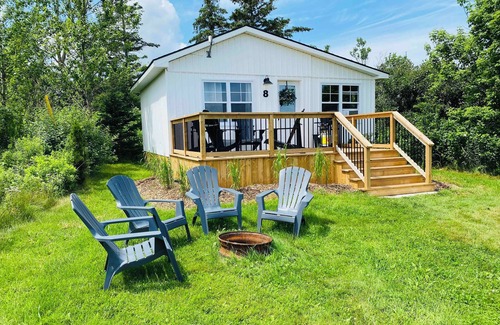 French River Cabaña | Cottage #8 - 2 bedroom cottage - family & pet friendly!