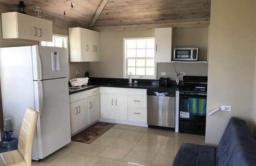 Clarence Town Cabaña | Cottage at Dean's Blue Hole - A poca distancia del Blue Hole!