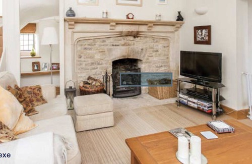 Melksham Cabaña | Cottage at Shaw