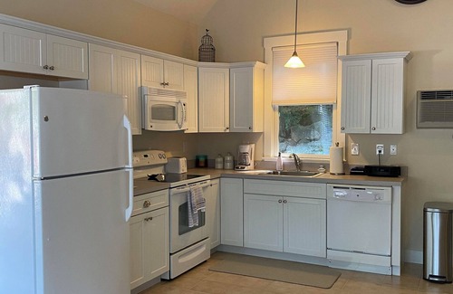 Summer Village Cabaña | Cottage at Summer Village Gated Waterfront Resort Community-20 Miles from Boston