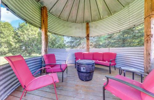 Elizabethtown-Kitley Casa | Cottage backing water
