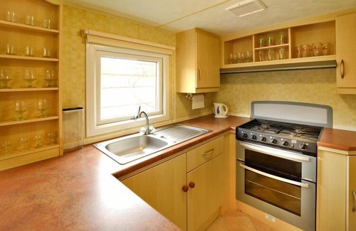 Malechowo Casa | Casa junto al lago Ostrowieckie con playa privada