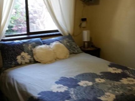Catalina Casa | Cottage by the Bay