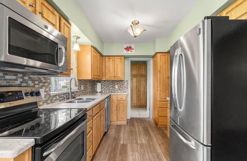 Madeira Beach Cabaña | Cottage by the Beach