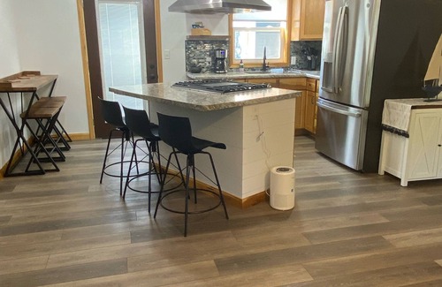 Shawano Casa | Cottage by the Beach 2