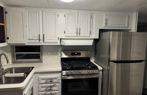 Swansea Point Cabaña | Cottage by the Lake
