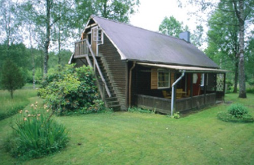 Skillingaryd Casa | Cottage by the water with sauna