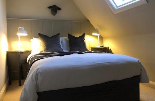 Witney Apartamento | Cottage c1790, Superb central Witney, free parking