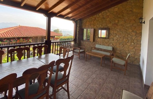 Santa Marina de Oblanca Cabaña | Cottage Casona de Latores