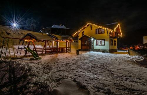 Slavske Chalet De Esquí | Cottage Chalet-Tiara