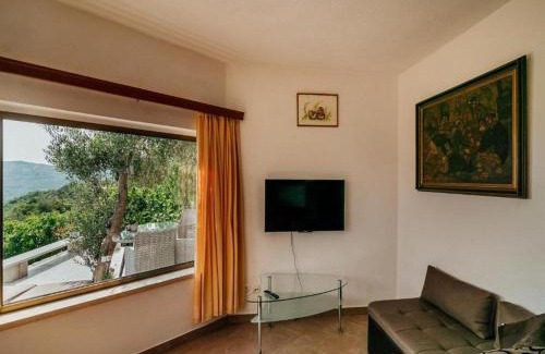 Municipality of Dubrovnik Casa | Cottage Ciara - One bedroom Holiday Home with pool and sea view