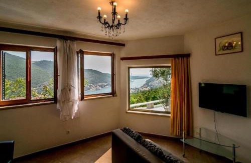 Municipality of Dubrovnik Casa | Cottage Ciara - One bedroom Holiday Home with pool and sea view