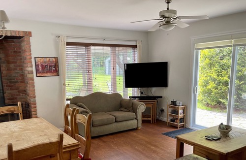Memphremagog Regional County Municipality Cabaña | Cottage Country Paradise