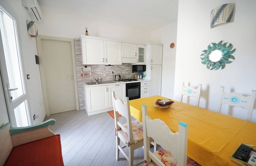 Olbia Cabaña | Cottage del Sole with veranda 150mt from the sea
