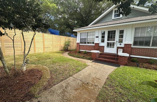 Foley Cabaña | Cottage Downtown Foley/1 mi to Sports Complex/4 mi to OWA/11 mi to beach