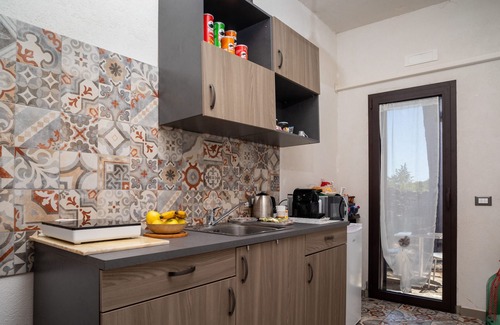 Nicolosi Cabaña | Cottage 'Etna Country Home' with Sea View, Wi-Fi and Air Conditioning