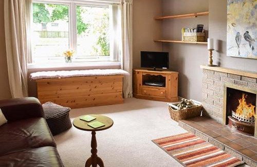 Marybank Casa | Cottage Fia