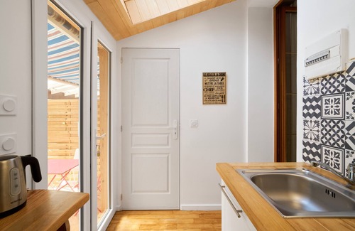 Eyliac Casa | Casa rural 'À L'envol' con terraza privada y jardín compartido
