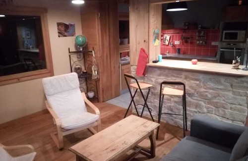 Saint-Julien-en-Vercors Chalet De Esquí | Casa rural en un chalet de madera en el corazón de Vercors