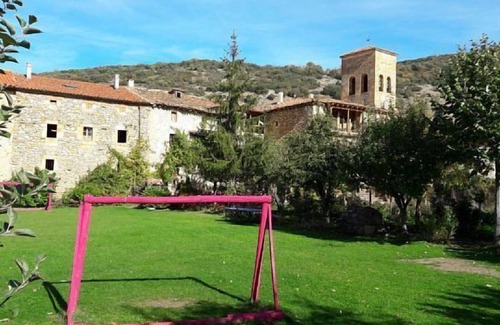 Ahedo del Butron Cabaña | Casa rural (alquiler íntegro) Dondevilla I para 10 +3 personas