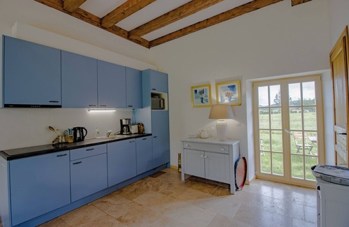 Condat-sur-Vezere Casa | Casita de campo 'Gîte 3' con vistas a la montaña, piscina compartida y Wi-Fi