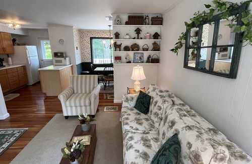 Mount Vision Casa | Cottage House Convenient to all tournaments, great getaway, Foosball