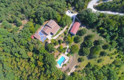 Apecchio Casa | Cottage in Marche near Ski Slopes