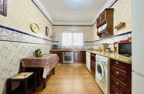 Nerja Cabaña | Casa en Maro con vistas al mar y montaña