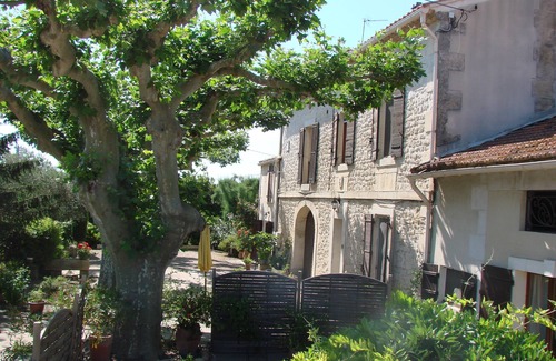 Tarascon Casa | Cottage en Provenza junto a una 19a Mas en Tarascon
