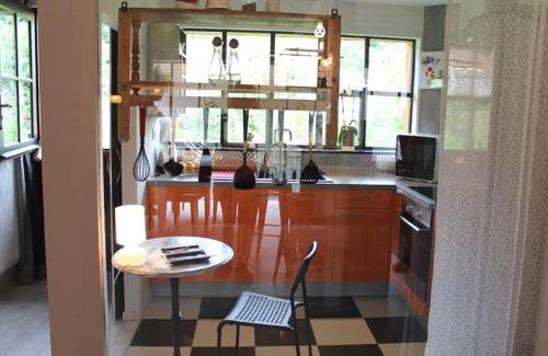 Saint-Quirin Casa | Cottage in Saint-Quirin by Lake & Town