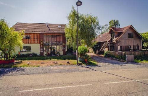 Saint-Quirin Casa | Cottage in Saint-Quirin by Lake & Town