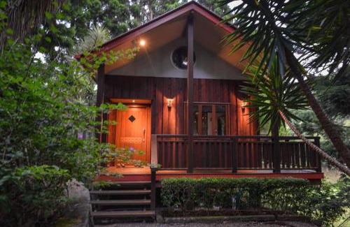 Maleny Casa | Cottage in The Woods, Maleny