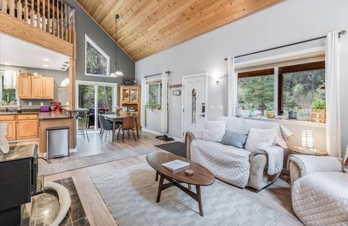 Old Mill Cabaña | Cottage in the Woods