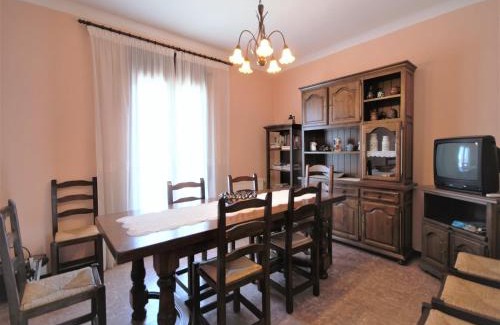 Vila-sacra Casa | Cottage in Vila-sacra near Beaches and Aquabrava