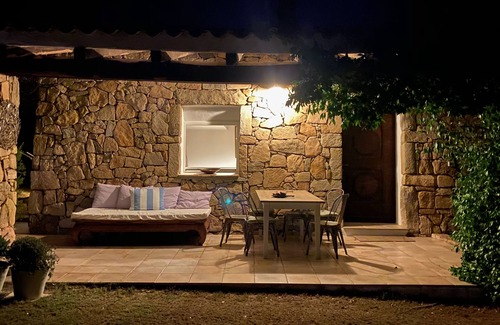 Cugnana Verde Cabaña | Cottage, Isolato nel Verde, Vicino Agli Spot e Spiagge Della Costa Smeralda