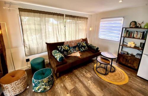 Le Castellet Chalet De Esquí | Cottage Jungle Chic en Provence