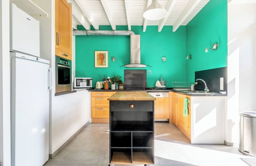 Joue-sur-Erdre Casa | Casita de campo "L'erdre Au Moulin" con terraza privada, jardín compartido y Wi-Fi