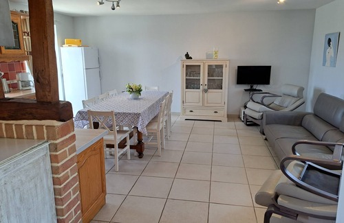 Hesdin-l'Abbe Cabaña | Cottage "La Grange" 8 personas ubicadas en una granja de caballos