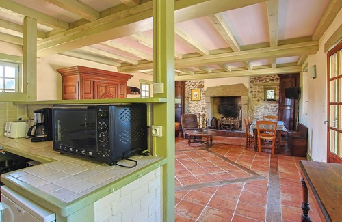 Landevieille Casa | Casita de campo 'Le Lodge 4 Pers 10min Plage' con terraza privada, jardín compartido y Wi-Fi
