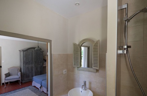 Mazan Cabaña | Le Ventoux-Gîte-Baño en la habitacion-Estándar-Vista al Parque