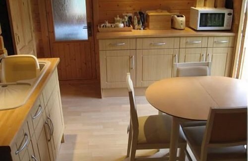 Odstock Cabaña | Rural-Baño en la habitacion-Log Cabin