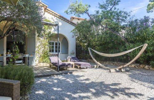 Juan-les-Pins Villa | COTTAGE Lovely outdoors areas at 200m from beach of Juan