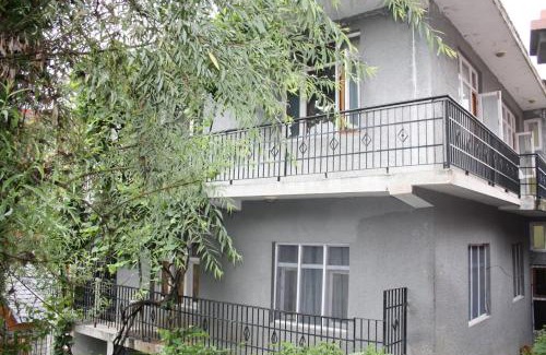 Aleo Casa | Cottage Mini For Backpackers & Small Family