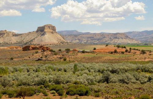 Cannonville Casa | Cottage Near Bryce Canyon and Zion National Parks!