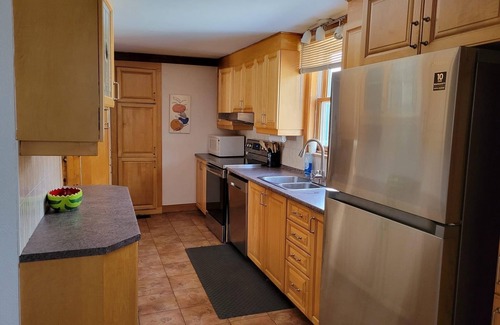 Orford Casa | Cottage next to National Park, lakes, ski resort and so much more!